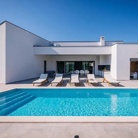 Mateo Tatil Evi